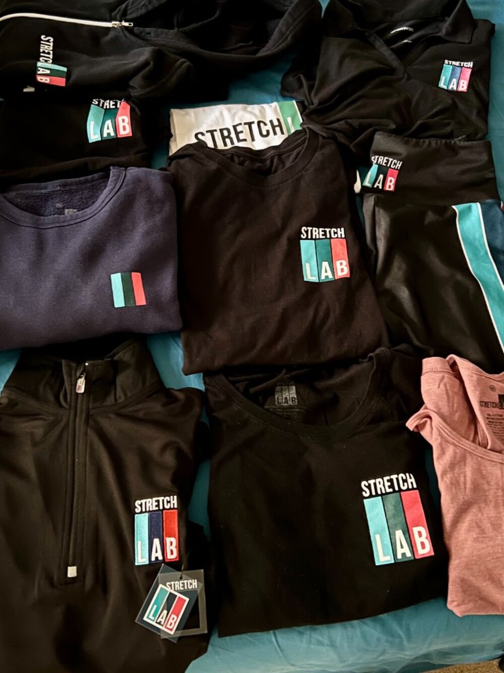 StretchLab Apparel Bundle - Picture 2 of 2